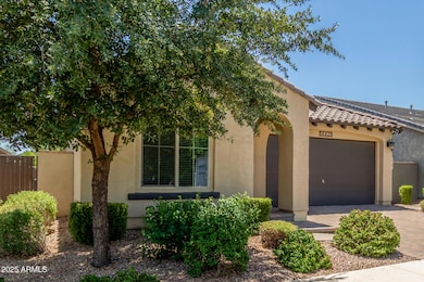 14401 W Wethersfield Rd, Surprise, AZ 85379 - photo 4