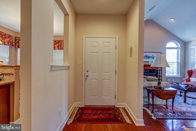 1049 Burgundy Cir, Pennsburg, PA 18073 - photo 5