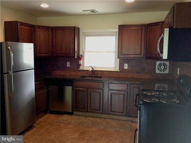 41 Bendix Ln, Willingboro, NJ 08046 - photo 2