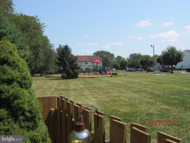 8 Clove Ct, Lumberton, NJ 08048 - photo 5