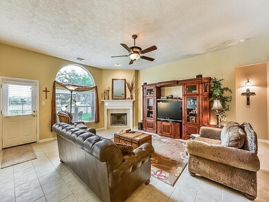 4809 Lakefront Terrace Dr, Pearland, TX 77584 - photo 6