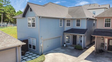 871 Fisher St, Houston, TX 77018 - photo 3