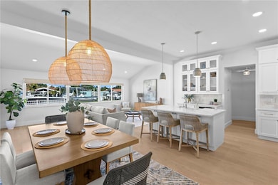 1425 50th Ave NE, St. Petersburg, FL 33703 - photo 5