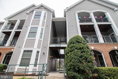 46614 Drysdale Terrace unit 201, Sterling, VA 20165 - photo 2