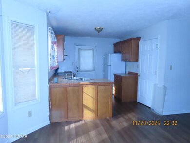 111 Rhea St, Jackson, TN 38301 - photo 7