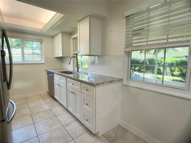 4001 Oakhurst Dr unit 3119, Sarasota, FL 34233 - photo 7