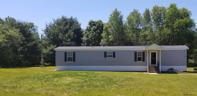 15 Comstock Rd, Greenfield Center, NY 12833 - photo 2