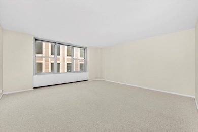 777 N Michigan Ave unit 2202, Chicago, IL 60611 - photo 7