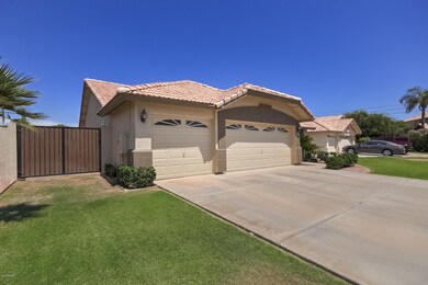 1538 E Bruce Ave-5