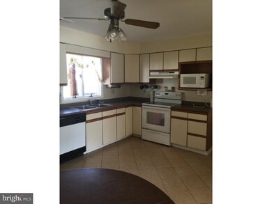 16 Weer Cir, Wilmington, DE 19808 - photo 3