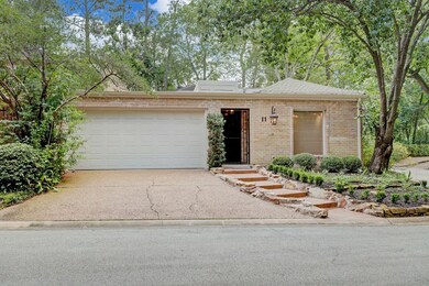 11 Bayou Shadows St, Houston, TX 77024 - photo 2