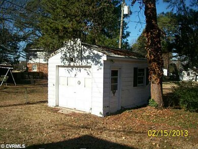 Parking Lot/Garage