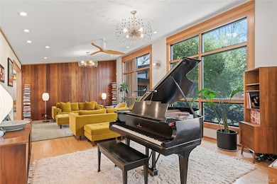 14 Tall Tree Ct, Cold Spring Harbor, NY 11724 - photo 4