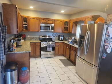 2154 E Lucien St, Compton, CA 90222 - photo 5