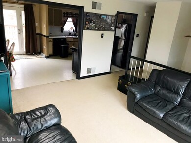 2905 Michelle Rd, Manchester, MD 21102 - photo 5