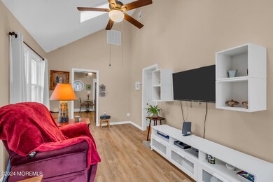 33 Warren Place, North Middletown, NJ 07748 - photo 5