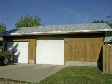 Finished & heated 2.5 stall detached<|><