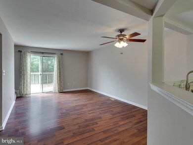 15320 Gunsmith Terrace, Woodbridge, VA 22191 - photo 4