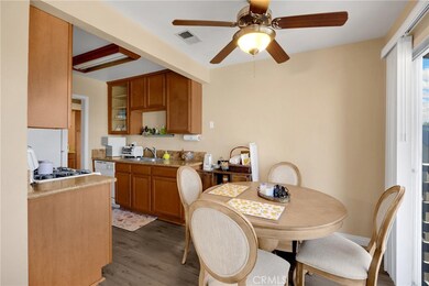 1410 W Lambert Rd unit 202, La Habra, CA 90631 - photo 7