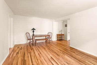 Netherland Gardens Cooperative unit 1, Bronx, NY 10471 - photo 4