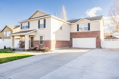 6733 W Mary Leizan Ln, Herriman, UT 84096 - photo 2