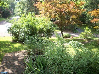 200 Wiltshire Dr, Chalfont, PA 18914 - photo 2