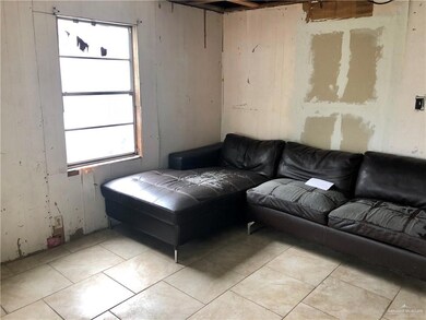 215 E Wright Ave, Pharr, TX 78577 - photo 7