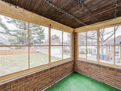 1541 43rd St, Des Moines, IA 50311 - photo 7