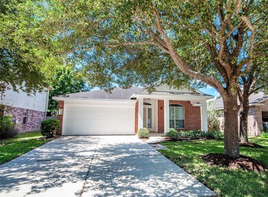 32330 Summer Park Ln, Conroe, TX 77385 - photo 2