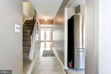 1975 Mayflower Dr, Woodbridge, VA 22192 - photo 3