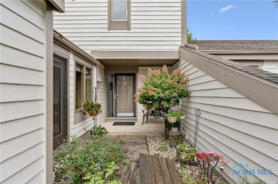 6716 Embassy Ct unit B8, Maumee, OH 43537 - photo 4