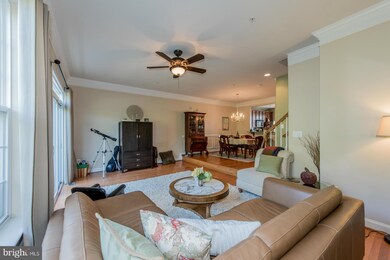 3903 Madison Park Ln, Burtonsville, MD 20866 - photo 4