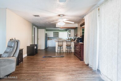 3813 Darnell Road-1
