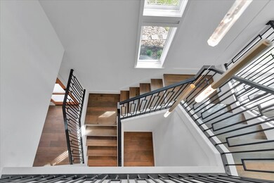 7703 Bobbitt Ln unit D, Houston, TX 77055 - photo 5