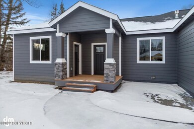 02-Exterior Front IMG_1238JWK