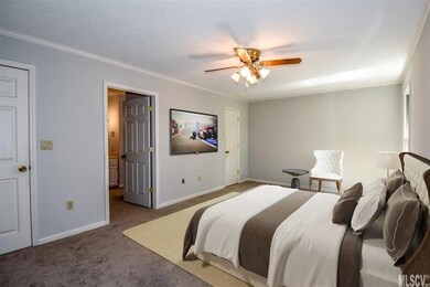 Virtually staged owners suite
