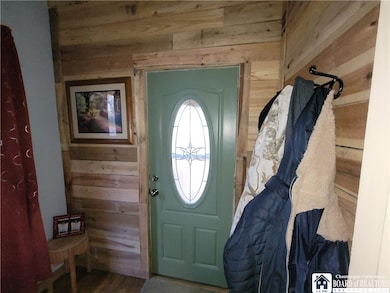 9 Genesee St, Jamestown, NY 14701 - photo 2