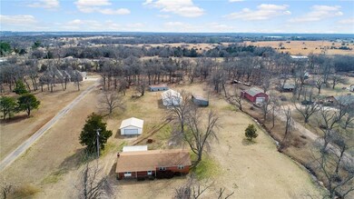 32807 45th St, Shawnee, OK 74804 - photo 5