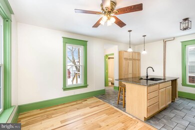 439 N 2nd St, Lemoyne, PA 17043 - photo 7