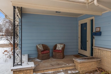 661 Stevens St, Neenah, WI 54956 - photo 3