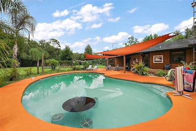 672 E Belt Ave, Bushnell, FL 33513 - photo 3