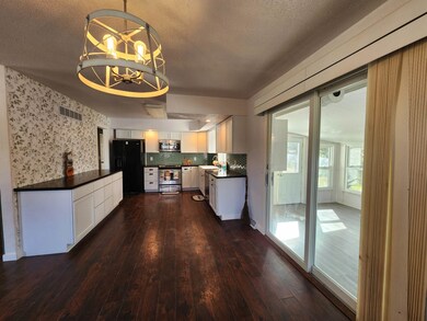 211 S Waterman St, Sutherland, IA 51058 - photo 5