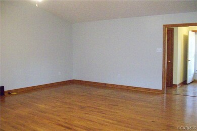 5623 W Quaker Rd, Disputanta, VA 23842 - photo 6