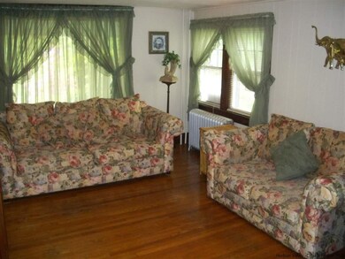 28 Conway Rd, Marlboro, NY 12542 - photo 4