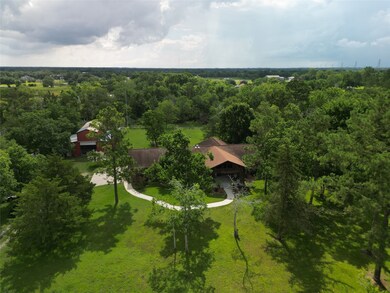 1880 Whila Way, Alvin, TX 77511 - photo 3