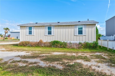 325 W Avenue F, Port Aransas, TX 78373 - photo 2