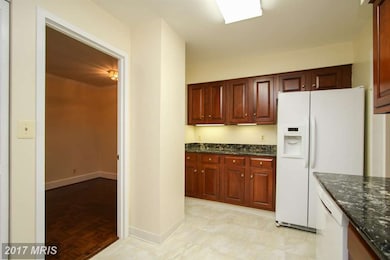 8101 Connecticut Ave unit C303, Chevy Chase, MD 20815 - photo 7