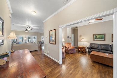 15144 Paradise View Dr, Willis, TX 77318 - photo 6