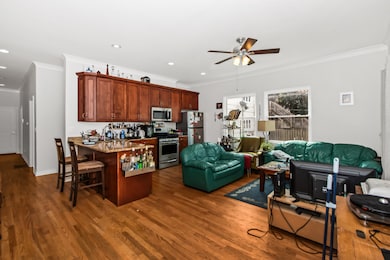 2710 N Artesian Ave, Chicago, IL 60647 - photo 2