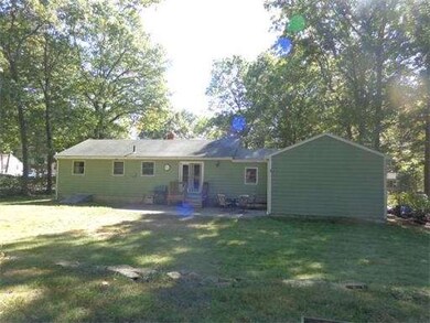 33 Laurel Ln, Bellingham, MA 02019 - photo 3